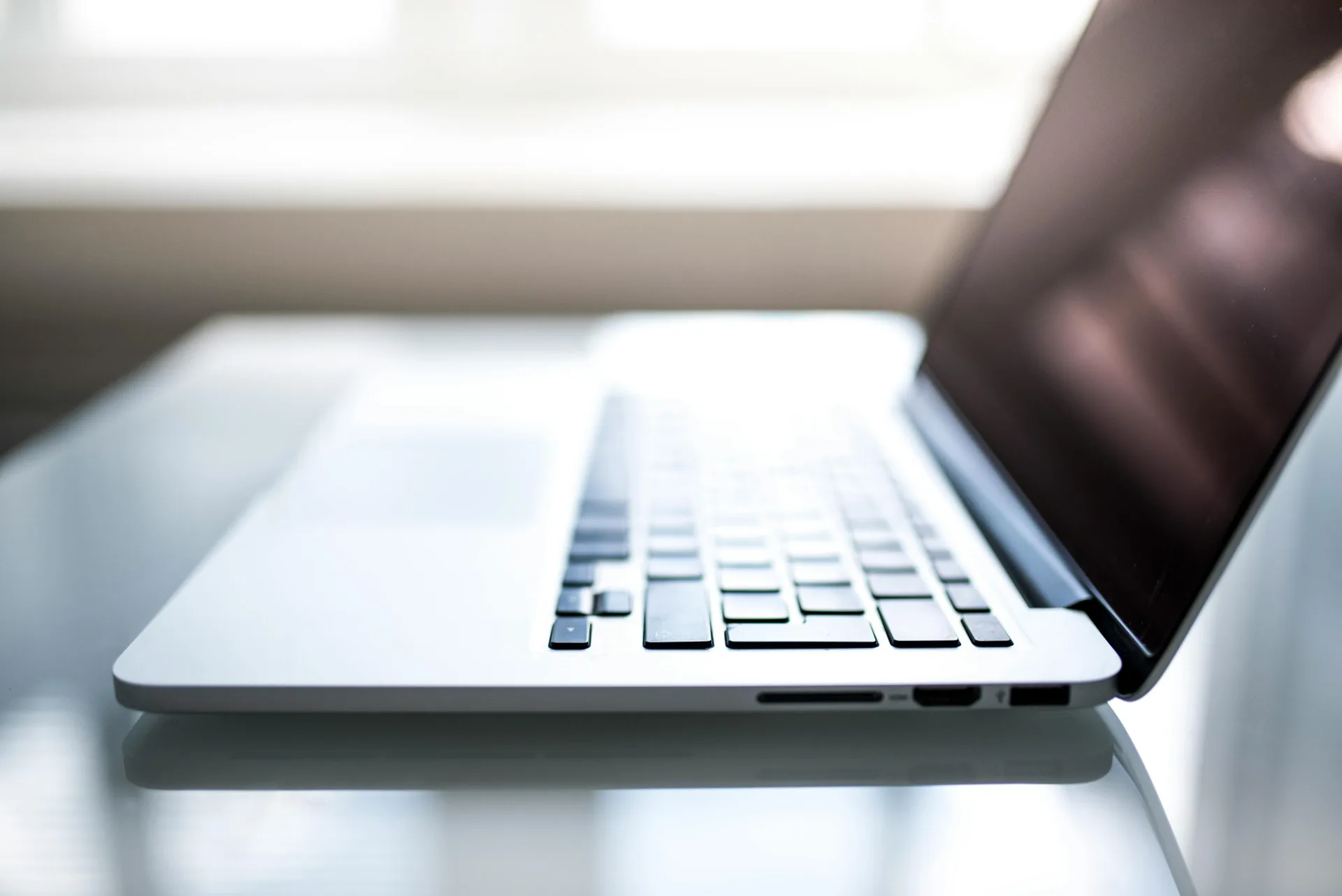 laptop Professional thermography Level 2/3 report writing